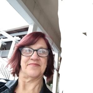 Meet your Posher, Mj